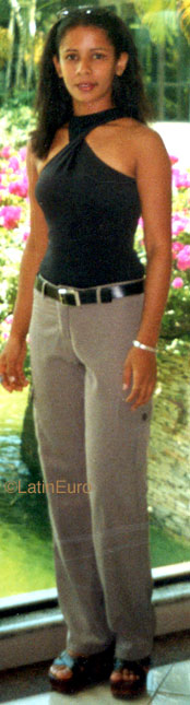 Date this lovely Brazil girl Elisabete from ARACAJU B9238