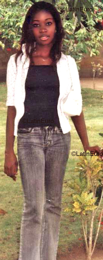 Date this delightful Any Country girl Willy from  A9558