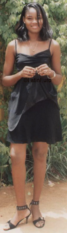 Date this georgeous Any Country girl Monique from  A9589