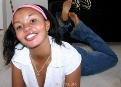 Date this nice looking Any Country girl Luiza from  A9832