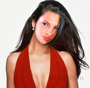 Date this good-looking Brazil girl Camila from Natal B-168