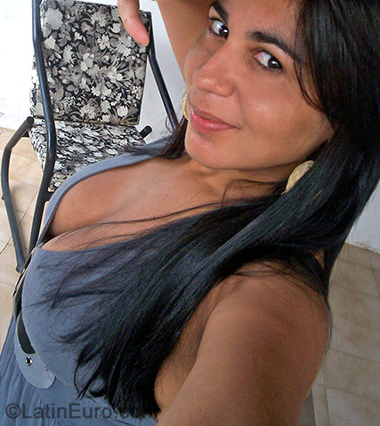 Date this exotic Brazil girl Nathalia from Cascavel B-230