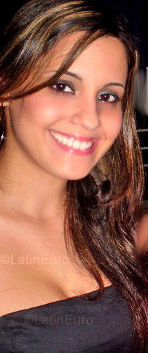 Date this sensual Brazil girl Eloisa from  B-244