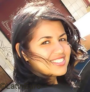 Date this funny Brazil girl Josy from Sao Paulo B1005