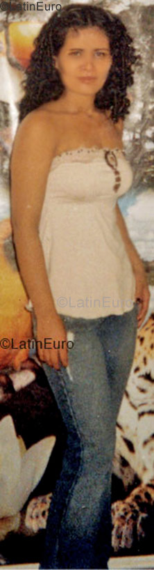 Date this exotic Brazil girl Nelly from  B1008