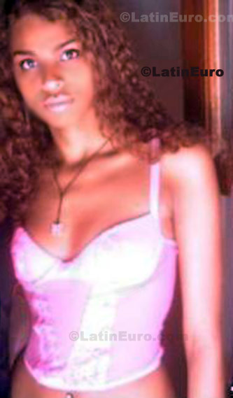 Date this athletic Brazil girl Vivi-Brazi from Duque De Caxias B121