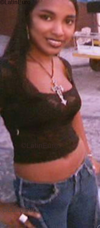 Date this gorgeous Brazil girl Ana from Sao Luis B1273