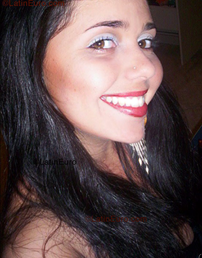 Date this exotic Brazil girl Camila from Indaiatuba B1277