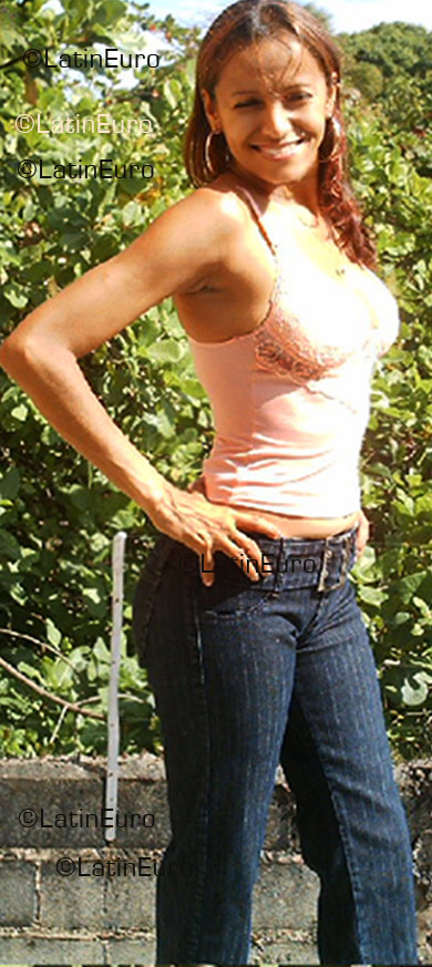 Date this passionate Brazil girl Maria from Maceio B1290