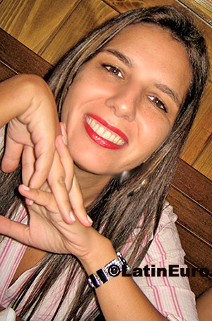 Date this gorgeous Brazil girl Danielle from Sao Paulo B13