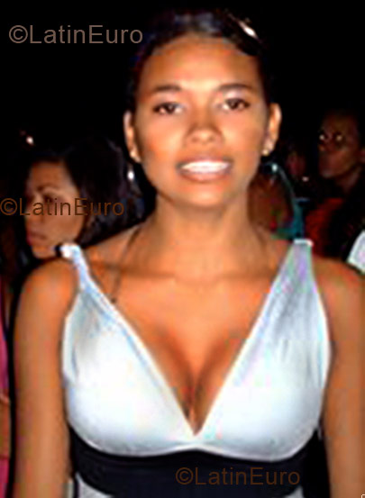 Date this beautiful Brazil girl Maria from Fortaleza B1356