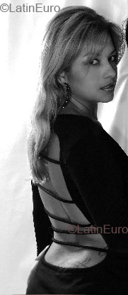 Date this funny Brazil girl Angelica from Ubatuba B1373