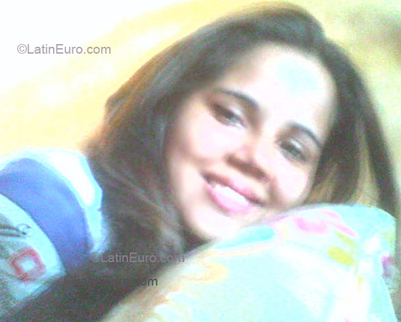 Date this sensual Brazil girl Erica- from Teresina B1478