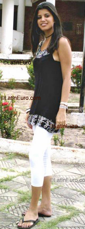 Date this hot Brazil girl Regilene from Fortaleza B1575