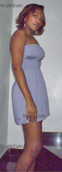 Date this tall Brazil girl Kamilla from Sao Paulo B1695