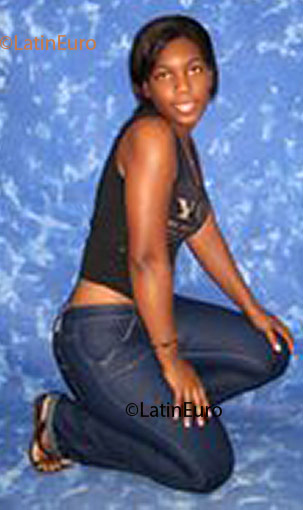 Date this foxy Brazil girl Lilia from  B1794