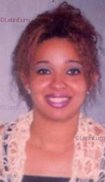 Date this hard body Brazil girl Leda from Sorocaba B1880