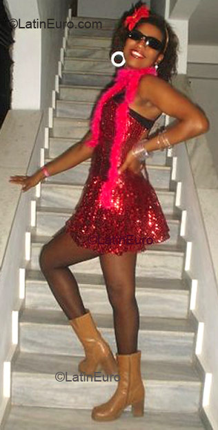 Date this hot Brazil girl Poliana from  B1967