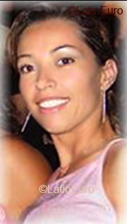 Date this gorgeous Brazil girl Valeria from  B1968