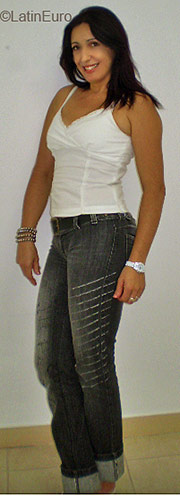 Date this delightful Brazil girl Irenilde from Maringa B1969