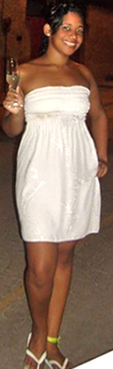 Date this passionate Brazil girl Ananda from Rio De Janeiro B2011