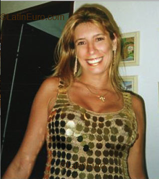 Date this lovely Brazil girl Karla from Rio Grande B2028