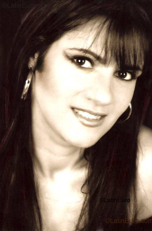 Date this tall Brazil girl Adriana- from  B2049