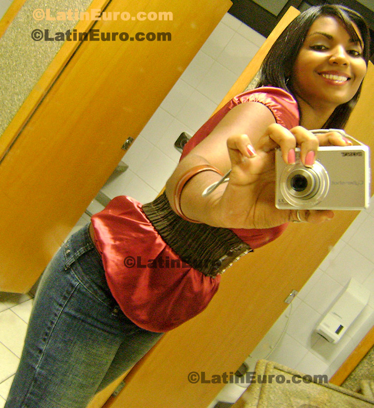 Date this passionate Brazil girl Rosangela from Itabuna BR3711