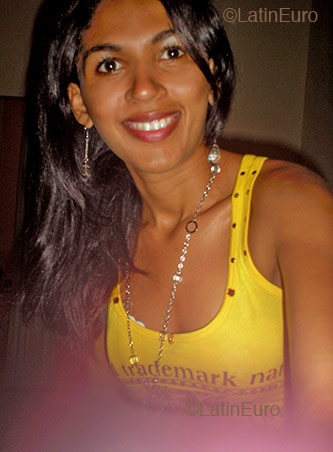 Date this exotic Brazil girl Stefani from  B2098