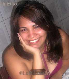 Date this athletic Brazil girl Rejane from Goiania B2193