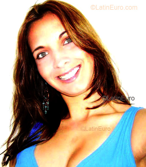 Date this passionate Brazil girl Leandra from  B2268