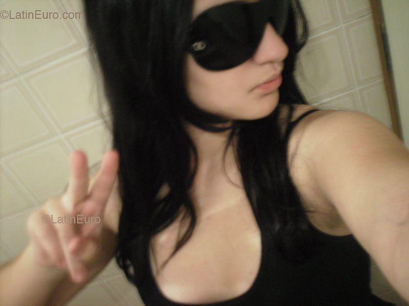 Date this beautiful Brazil girl Flavia from SAO PAULO B2287