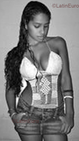 Date this young Brazil girl Adriana from Feira de Santana B2479