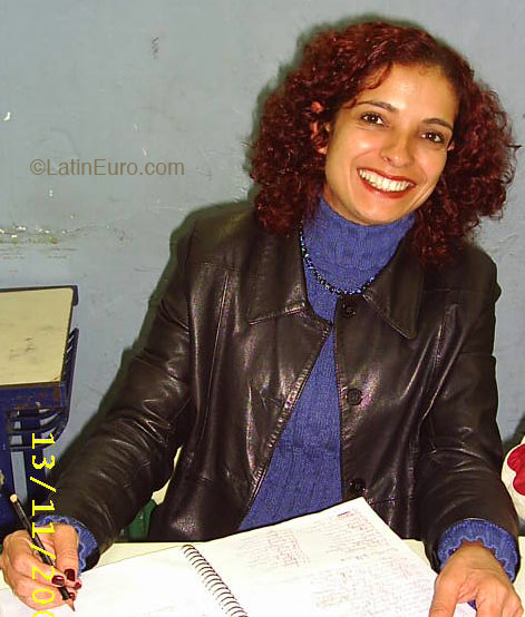 Date this happy Brazil girl Nanci from SAO PAULO B2482