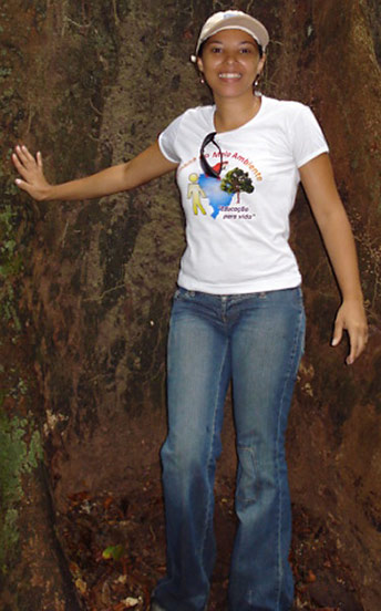 Date this charming Brazil girl Cidileia from MARABA B2616