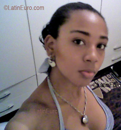 Date this tall Brazil girl Gabriela from VILA VELHA B2622