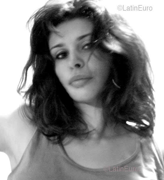 Date this exotic Brazil girl Rosy from SAO PAULO B2623