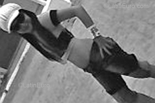 Date this beautiful Brazil girl Thamyres from CORRENTES B2650