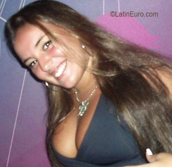 Date this pretty Brazil girl Gabrielle from RIO DE JANEIRO B2730