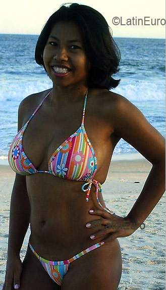 Date this hot Brazil girl Maria from RIO DE JANEIRO B2763