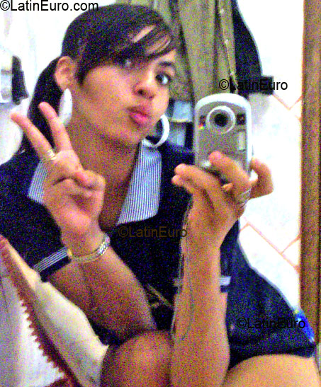 Date this pretty Brazil girl Priscila from NOVA IGUACU B2821