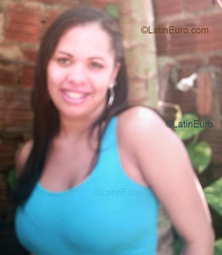 Date this passionate Brazil girl Janaina from FORTALEZA B2824