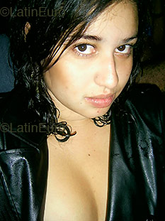 Date this stunning Brazil girl Fabienne from BRASILIA B3023