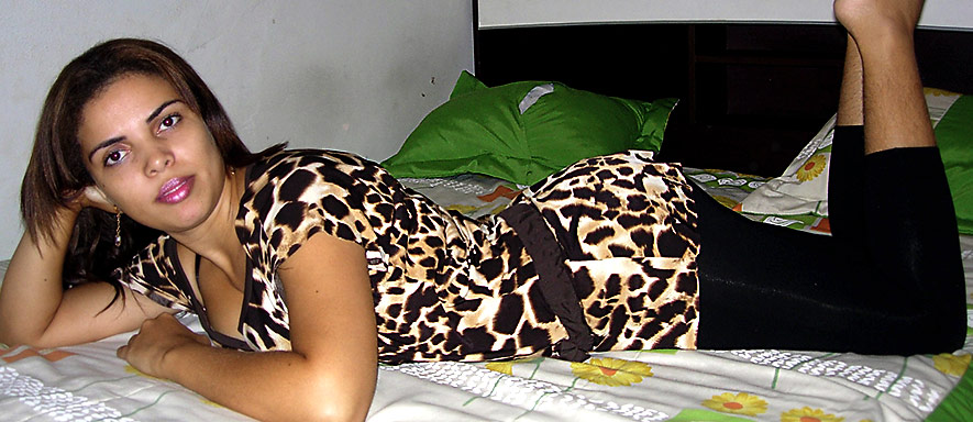 Date this lovely Brazil girl Melissa from NOVA VENECIA B3088