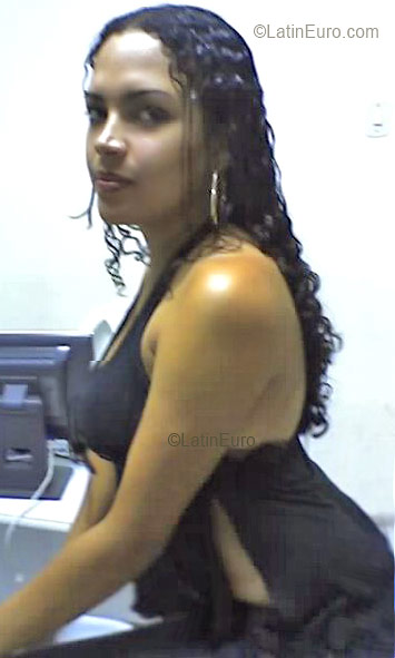 Date this delightful Brazil girl Celma from  B3160