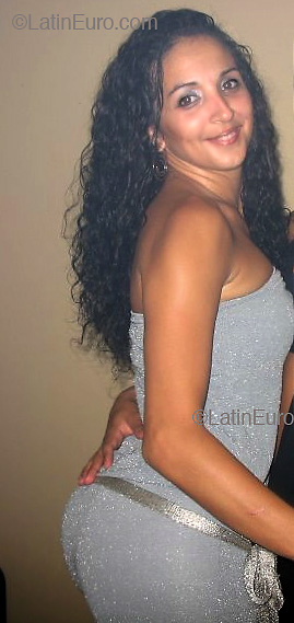 Date this funny Brazil girl Livia from MANAUS B3250