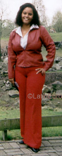 Date this georgeous Brazil girl Sueli from RIO DE JANEIRO B3267