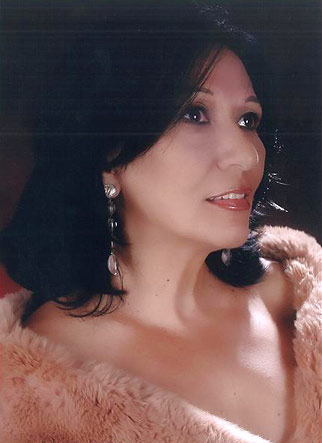 Date this georgeous Brazil girl Vania from  B3271