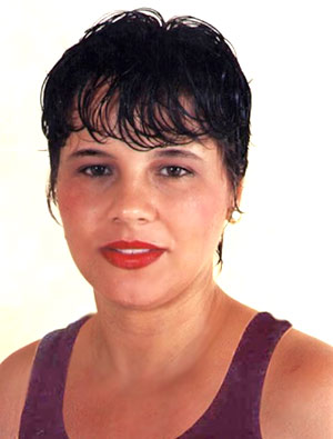 Date this gorgeous Brazil girl Rosy from GOVERNADOR VALADARES B3295