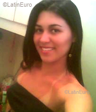 Date this foxy Brazil girl Alice from MANAUS B3303
